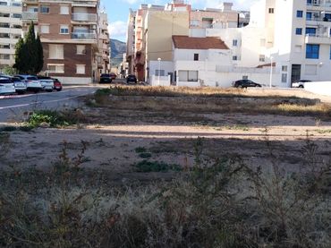 Lands and plots for sale in Centre