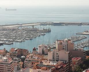 Exterior view of Study to rent in Alicante / Alacant  with Air Conditioner