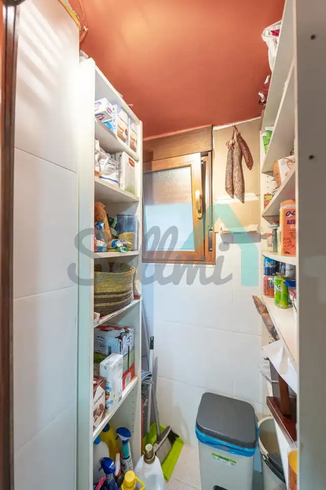 Cocina de Piso de alquiler en Mieres (Asturias) con Calefacción y Amueblado