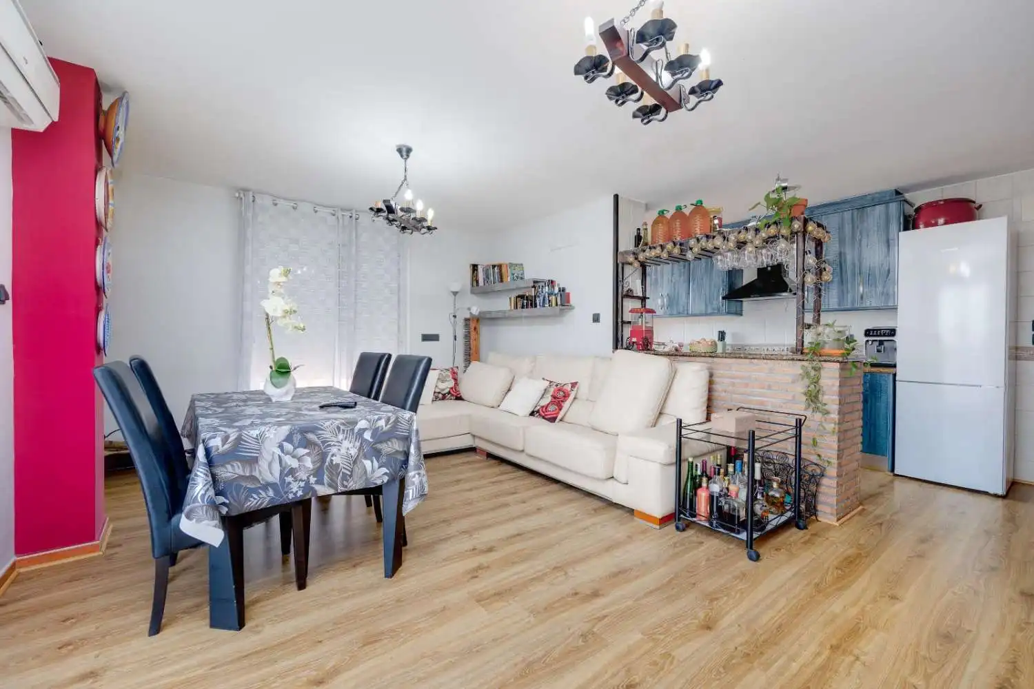 Sala de estar de Apartamento en venta en Pilar de la Horadada con Aire acondicionado, Calefacción y Terraza