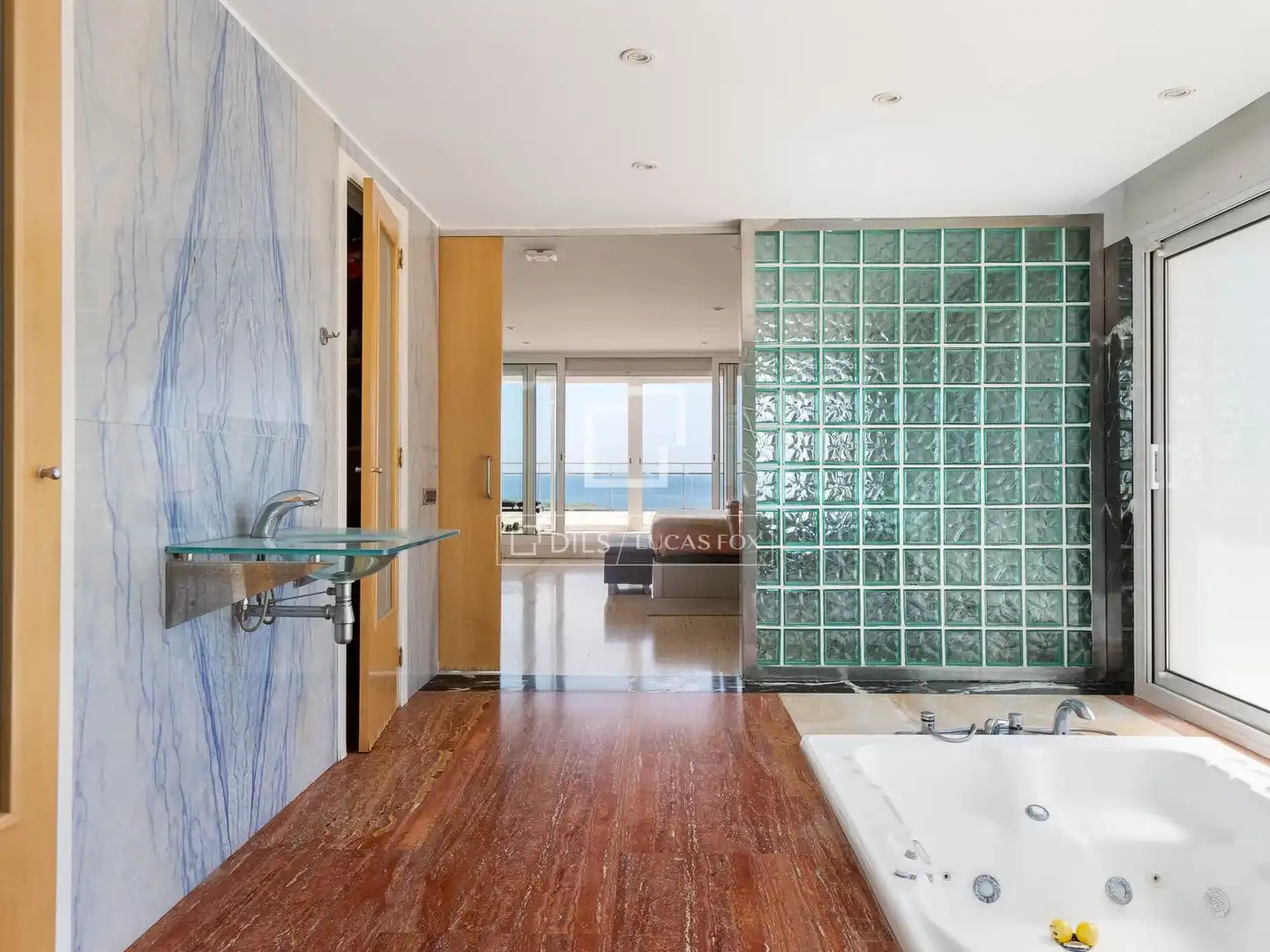 Bathroom of Houses for sale in Canyet - Pomar