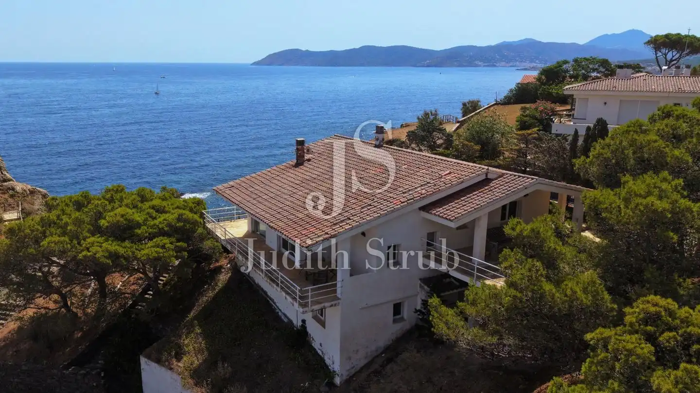 Maison avec jardin à vendre à calle Garraf 11