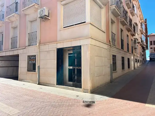 Exterior view of Commercial properties for sale in Almodóvar del Campo  with Air Conditioner