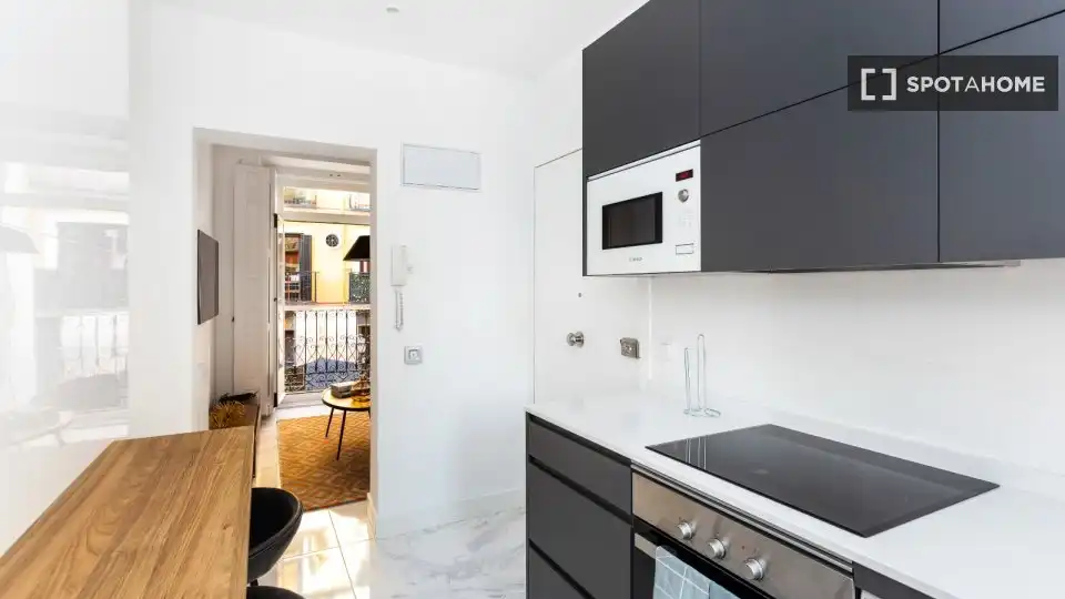 Flat with terrace to rent in Moncloa - Aravaca, imagen 12