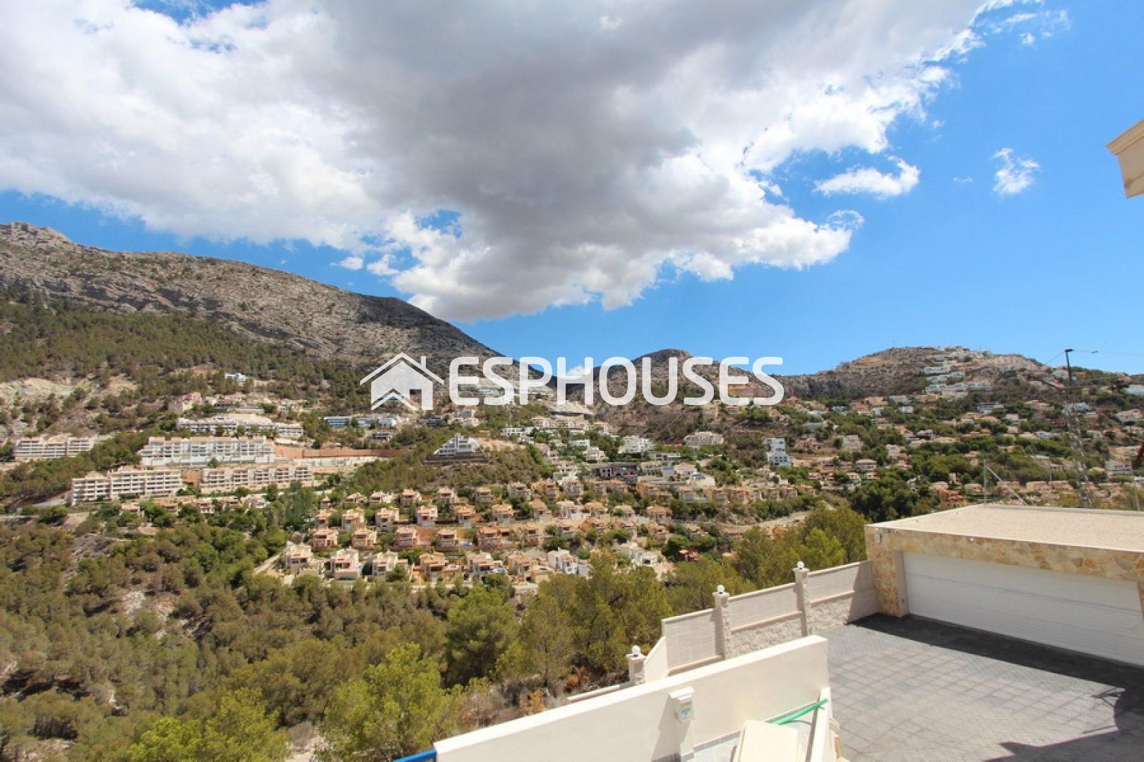 Vista exterior de Casa o chalet en venta en Altea con Balcón