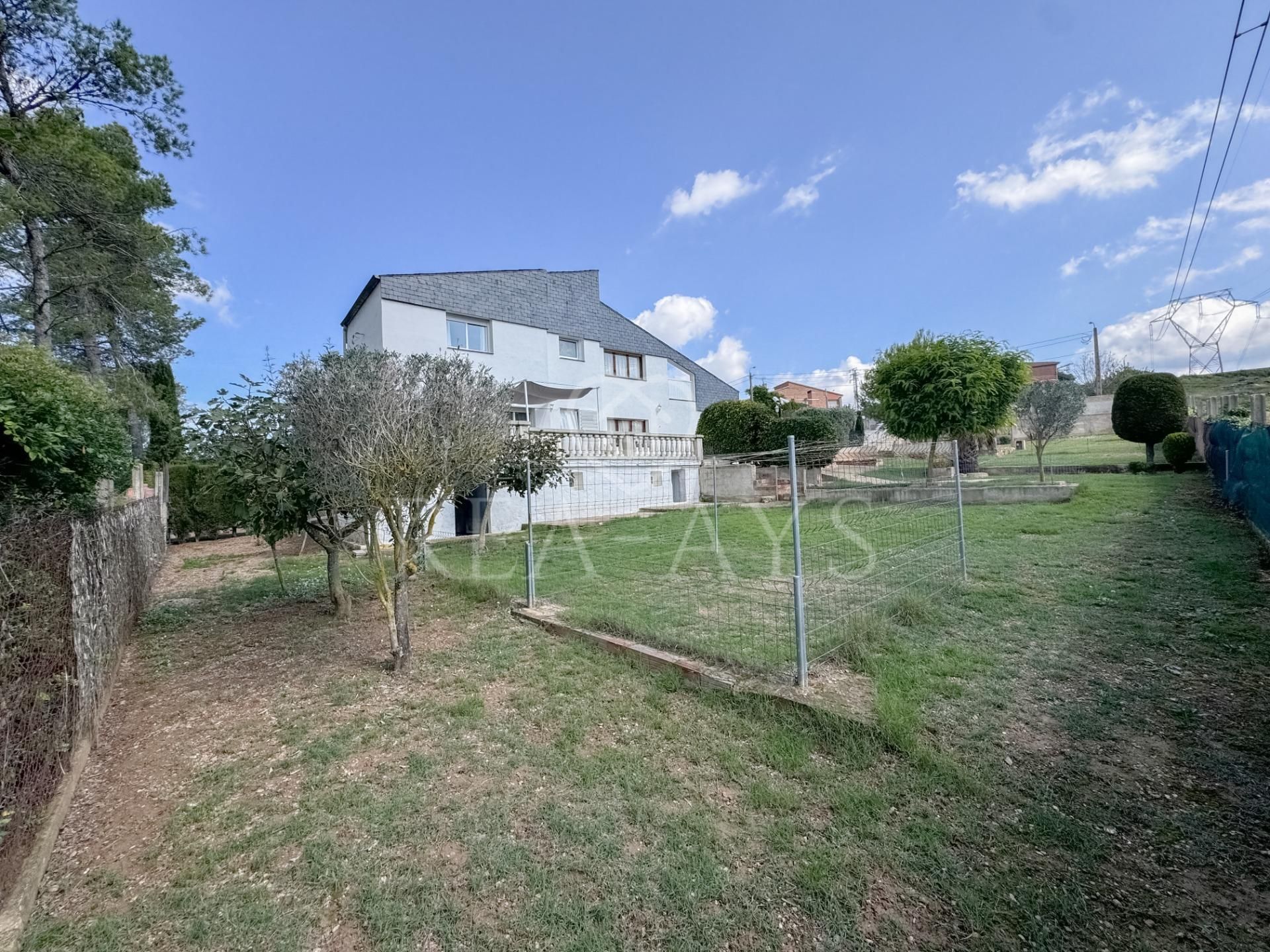 Casa o xalet en venda en Vallirana amb Aire condicionat, Calefacció i Jardí privat
