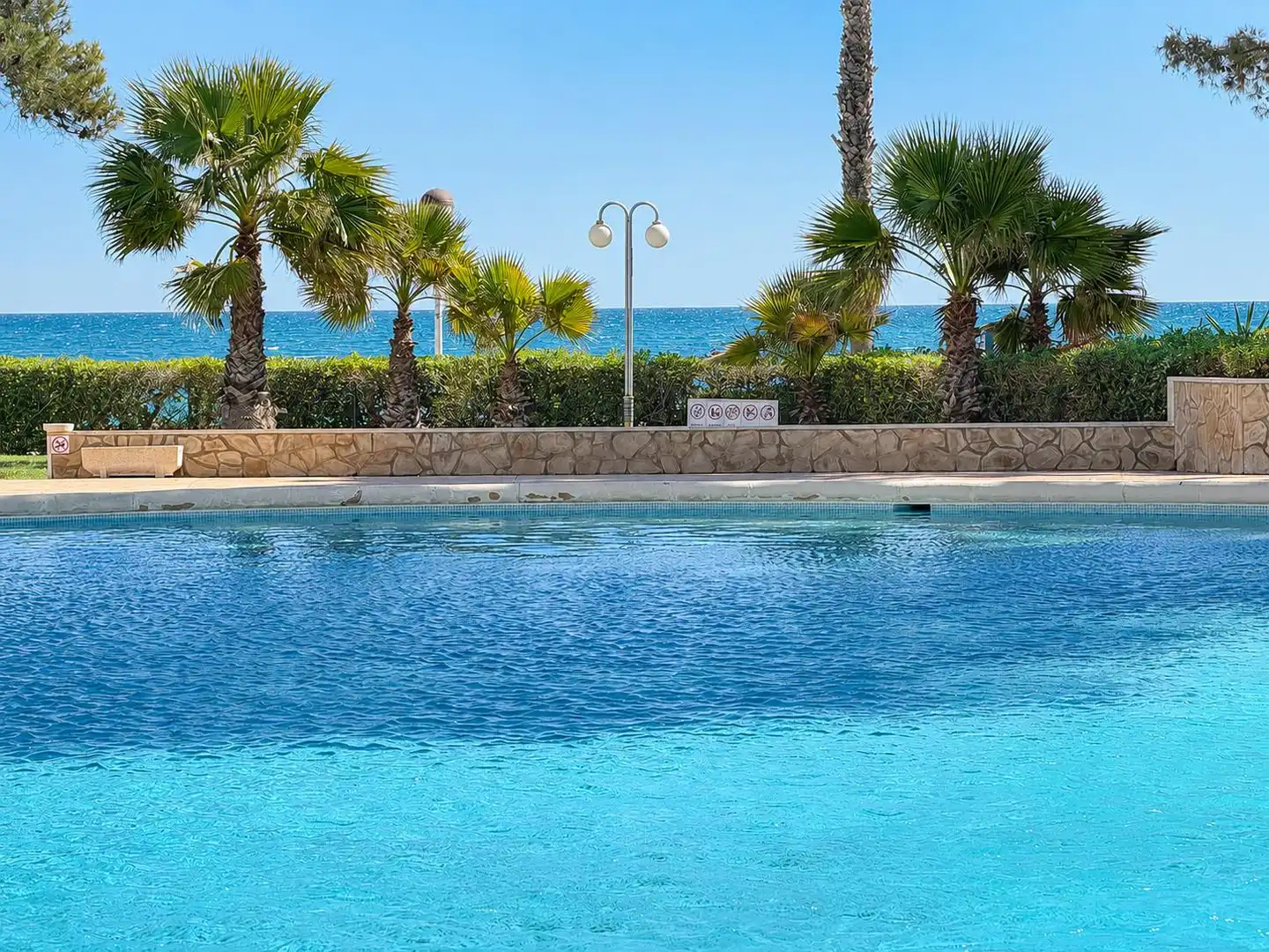 Swimming pool of Apartments for sale in Cambrils  with Air Conditioner, Private garden and Terrace