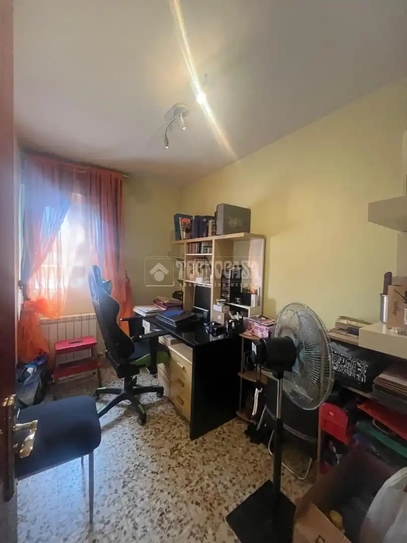 Wohnung zum Verkauf in Parla mit Heizung