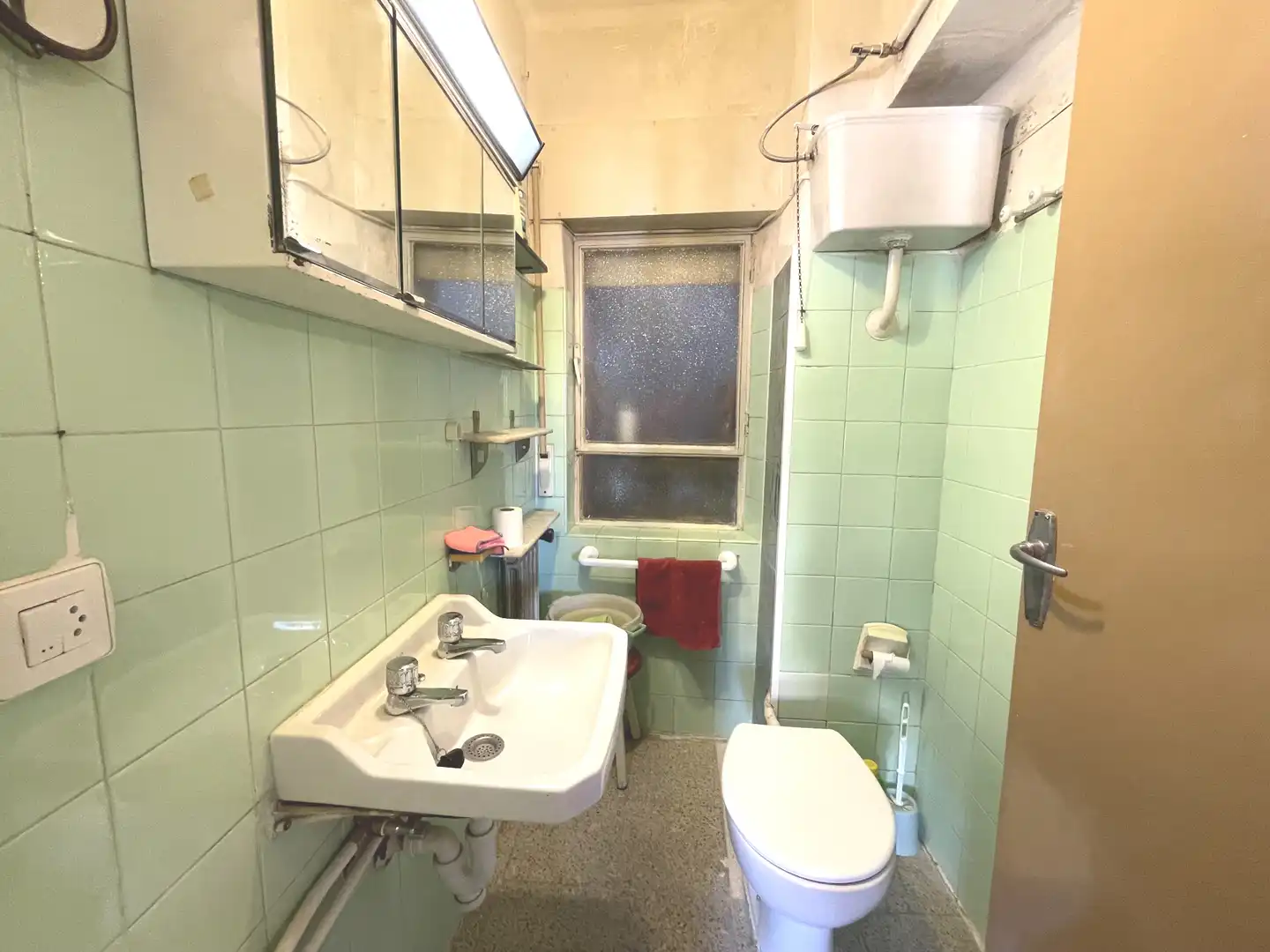 Baño de Piso en venta en Salamanca con Calefacción, Trastero y Amueblado