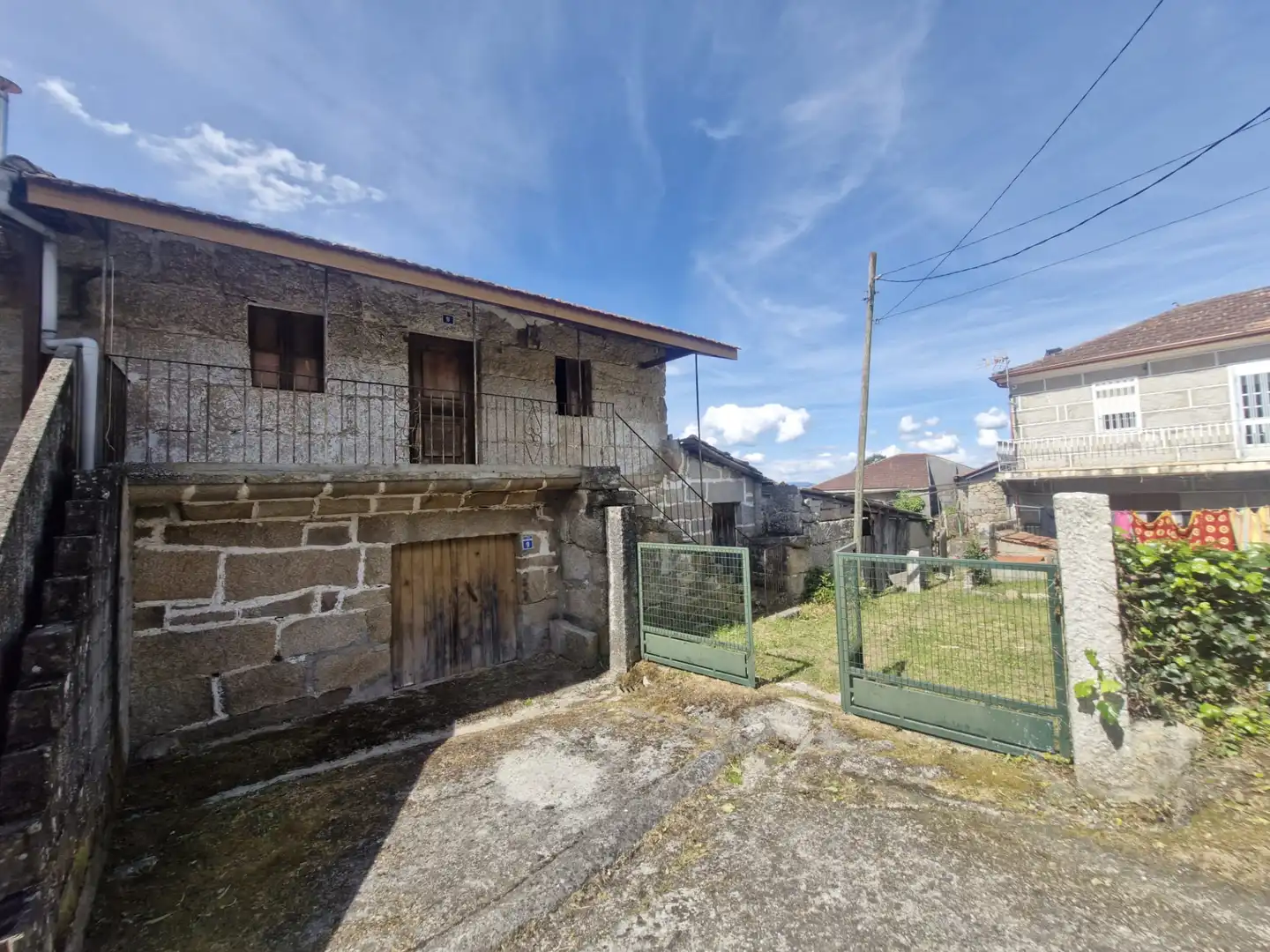 Country house for sale in San Cibrao das Viñas