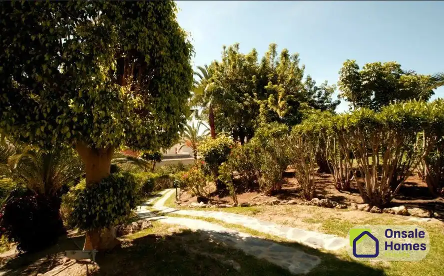 Apartament amb jardí en venda a Nueva Andalucía, imagen 38