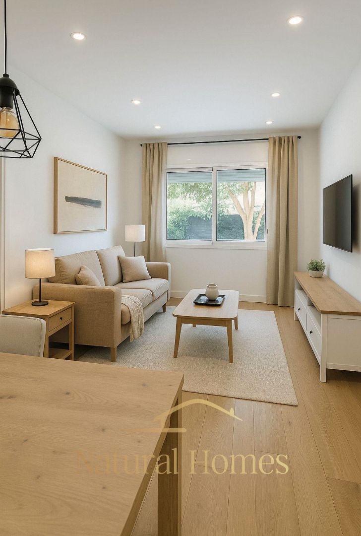 Piso en venta en Carrer de Calàbria, Sant Antoni, Eixample