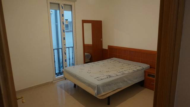 Piso en Venta en Calle de Atocha en Cortes - Huertas