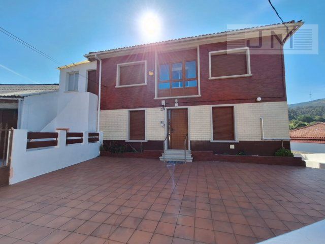 Exterior view of House or chalet for sale in Porto do Son  with Private garden, Terrace and Storage room