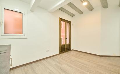 Flat for sale in  Barcelona Capital  with Terrace and Balcony