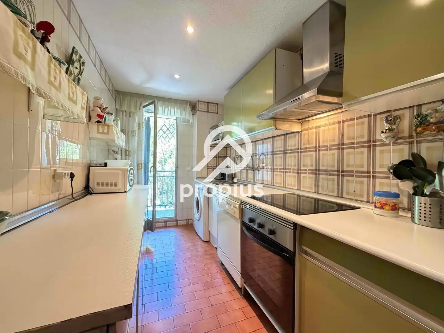 Cocina de Piso en venta en Hoyo de Manzanares con Calefacción, Parquet y Terraza