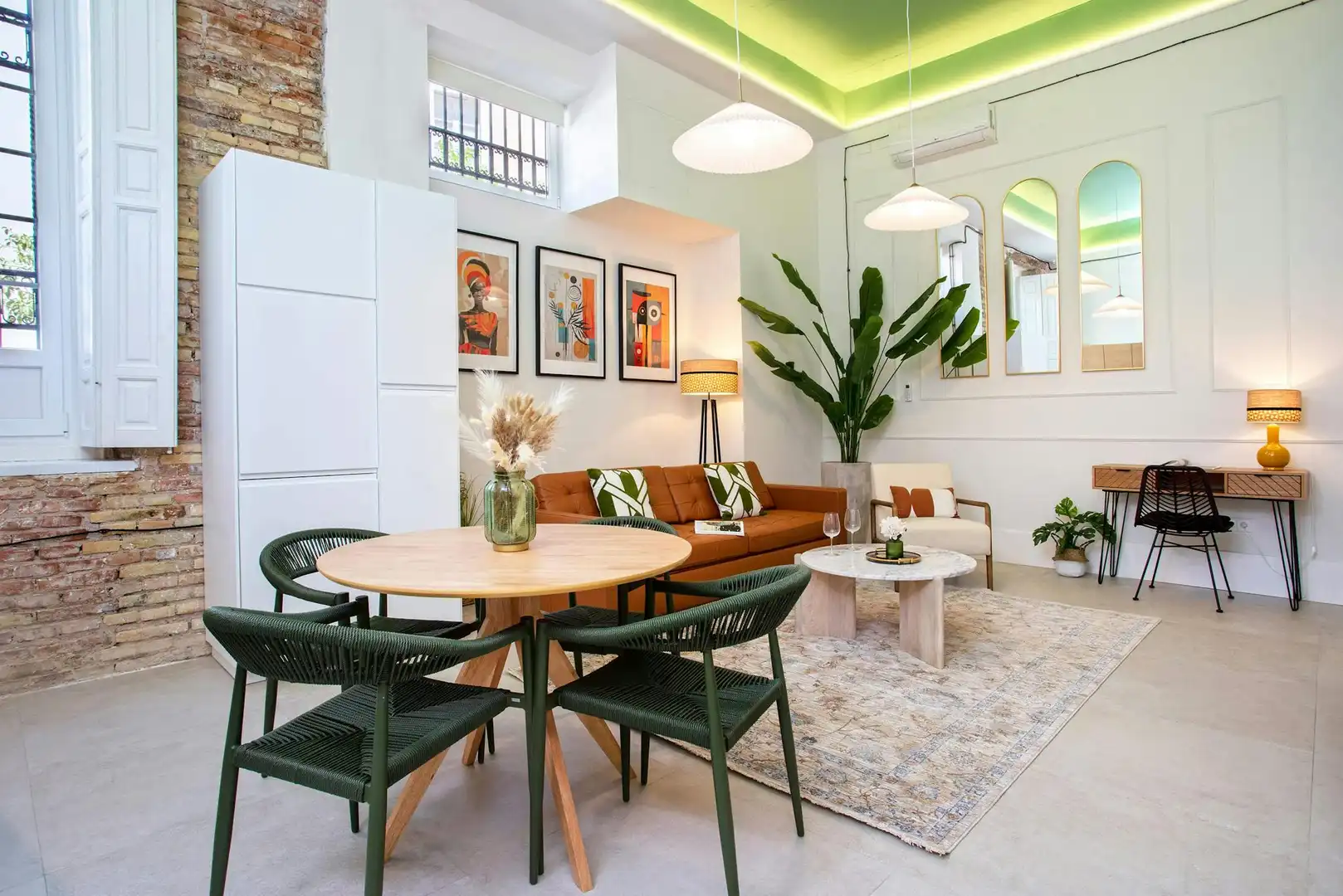 Sala de estar de Piso de alquiler en Sevilla con Aire acondicionado, Calefacción y Lavadora