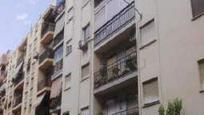 Vista exterior de Pis en venda en Mislata amb Alarma