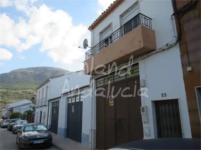 Adossat en venda a Martos