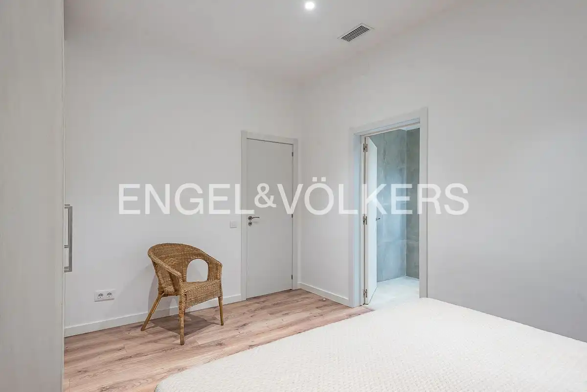 Flat with terrace to rent in Ciutat Vella, imagen 11