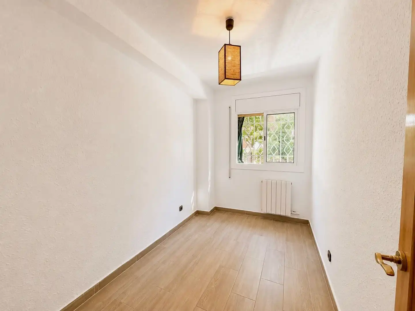 Habitación de Piso en venta en Badalona con Calefacción