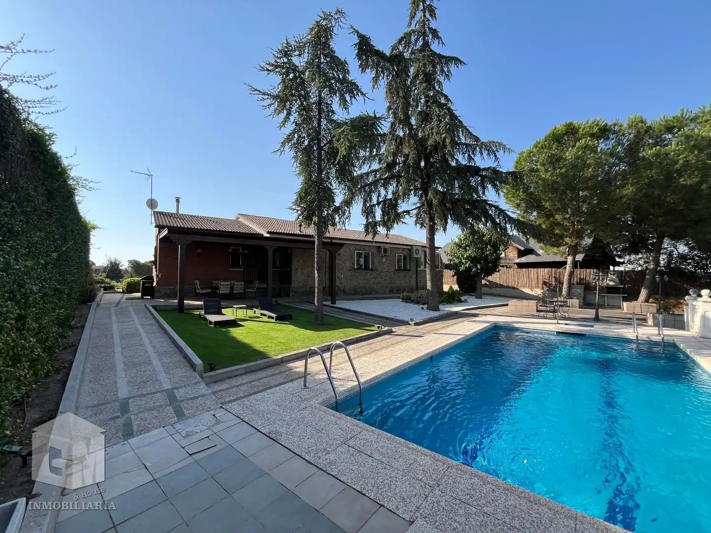 Piscina de Casa o chalet de alquiler en Batres con Aire acondicionado, Calefacción y Jardín privado