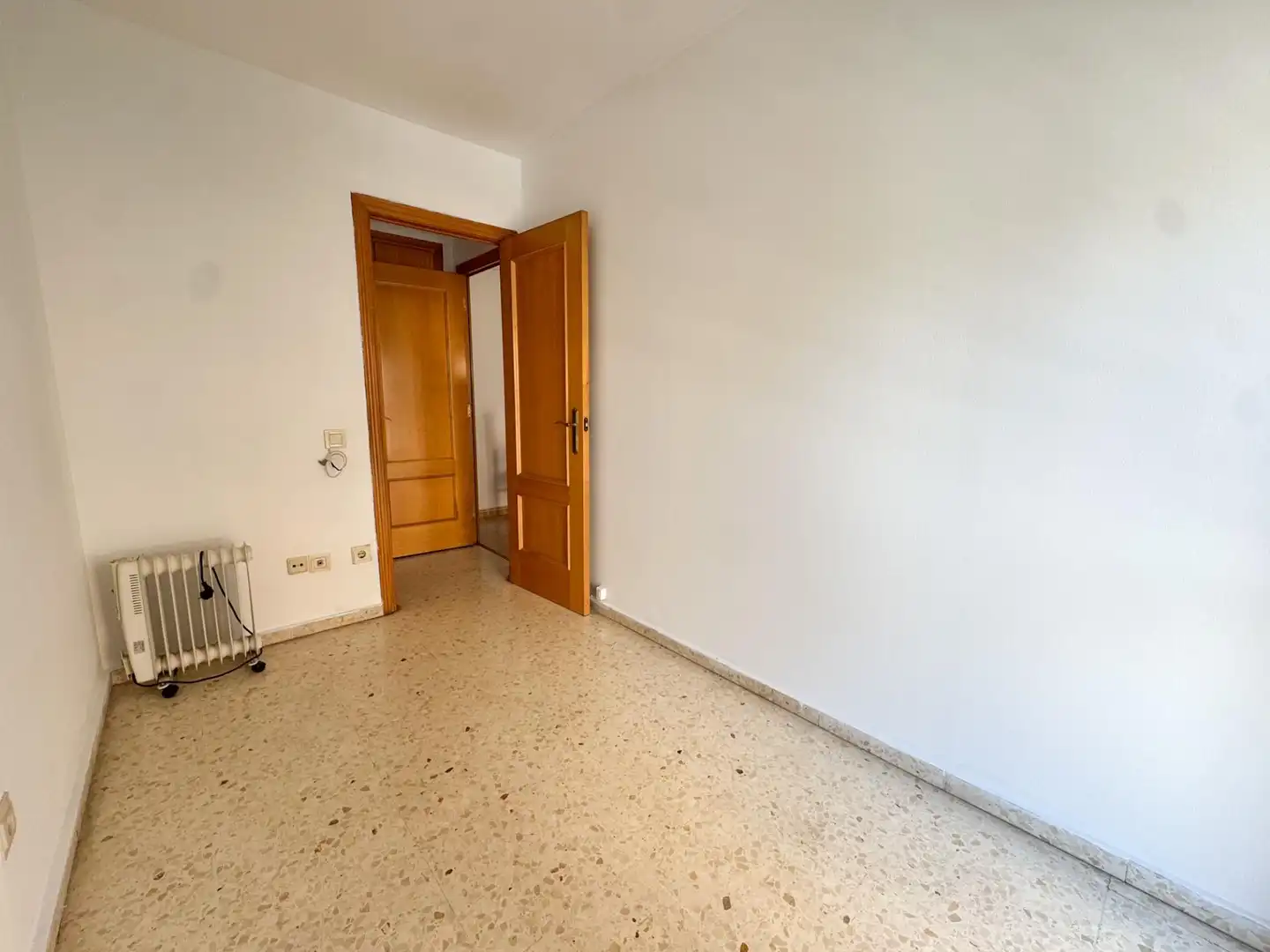 Habitación de Piso en venta en Valencia con Aire acondicionado y Balcón