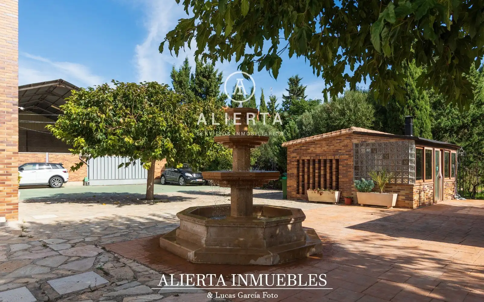 Exterior view of Houses for rent in Zaragoza  with Air Conditioner, Heating and Storage room