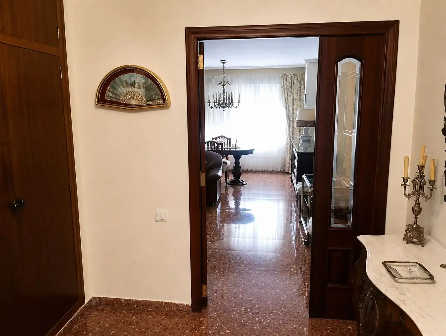 Flat for rent in Valencia  with Air Conditioner, Furnished and Oven