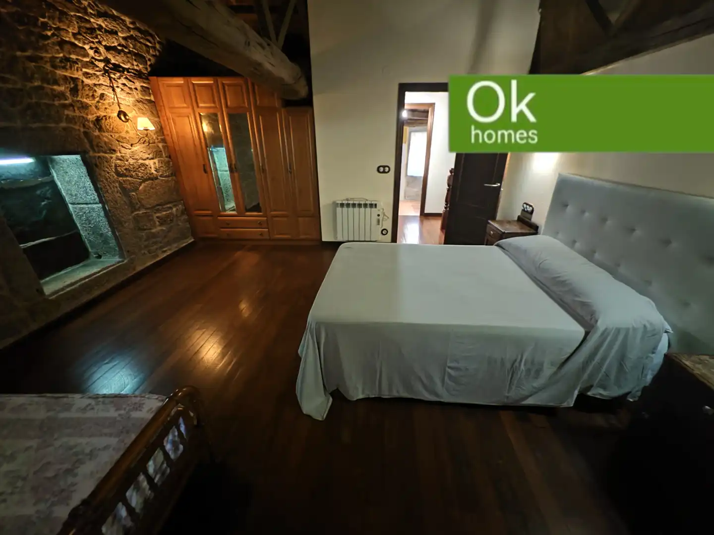 Schlafzimmer von Country house zum Verkauf in Guitiriz mit Heizung, Parkett und Abstellraum