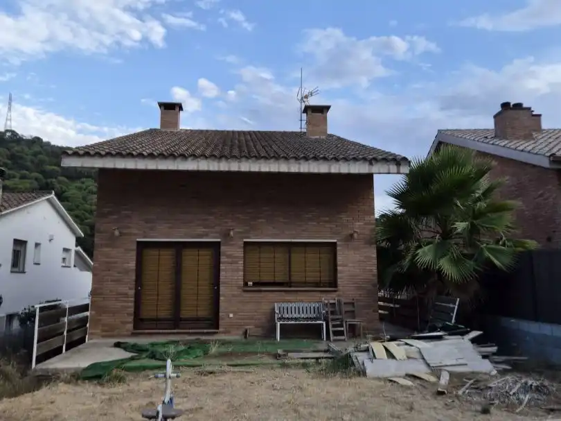 Detached house with garden for sale in Carrer Segrià 25, imagen 42