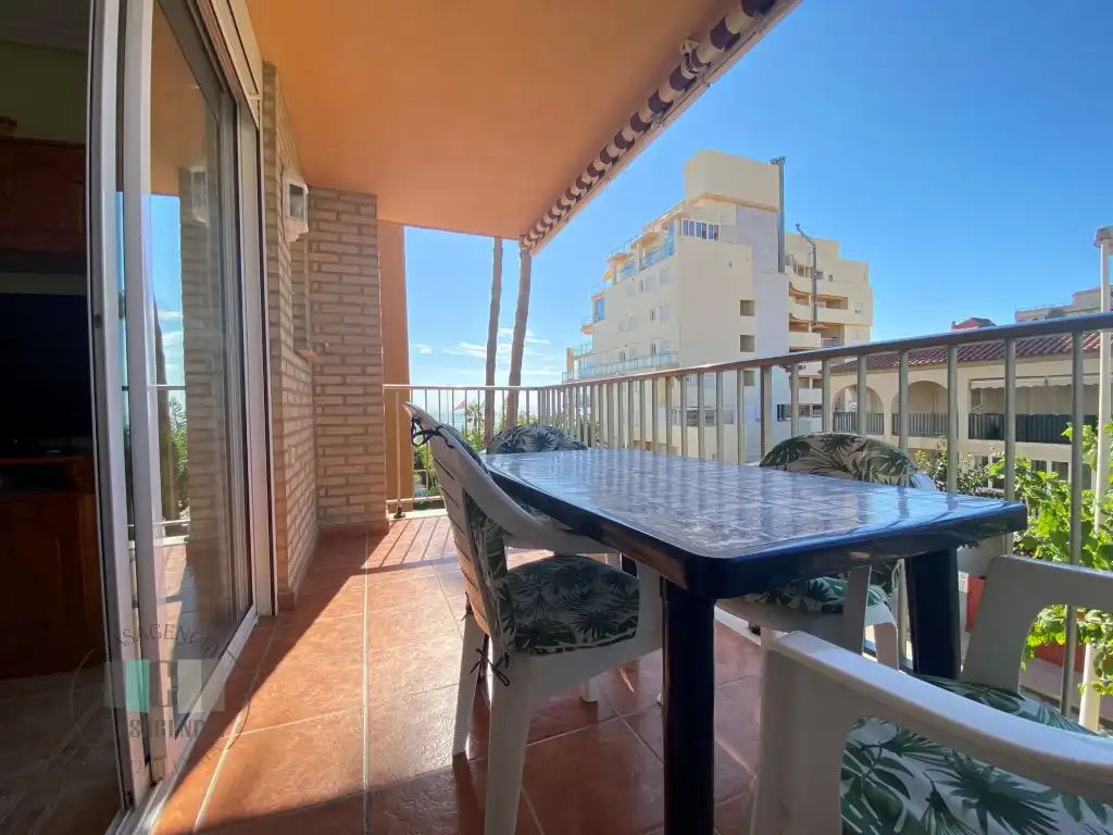 Flat for sale in Calle Navarra, Playa Morro de Gos