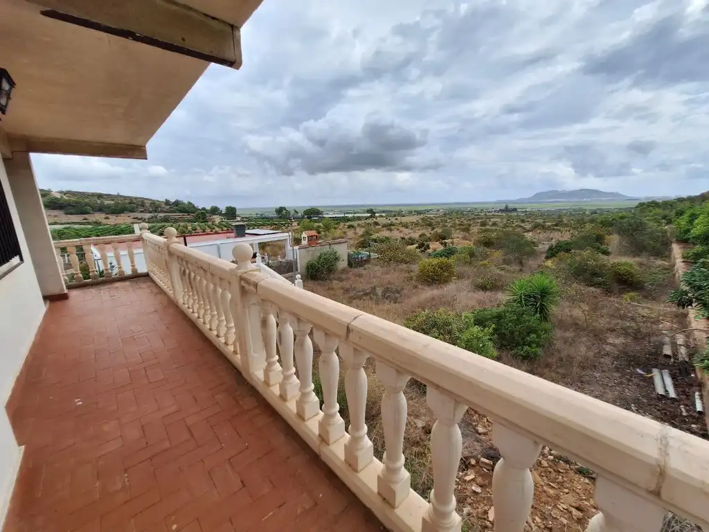 Vista exterior de Casa o xalet en venda en Llaurí