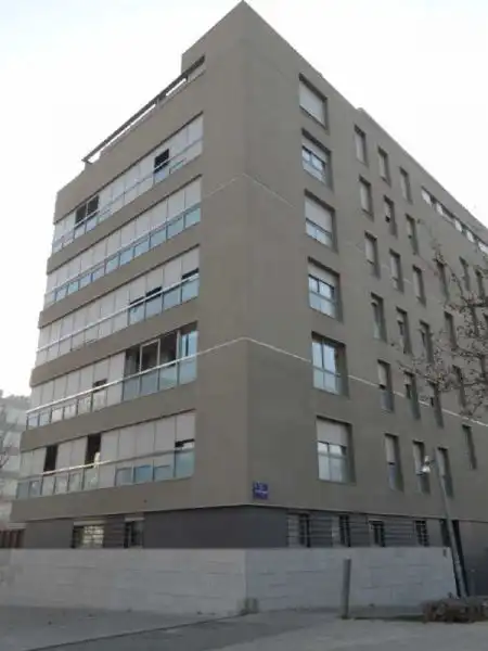 Vista exterior de Piso en venta en Terrassa