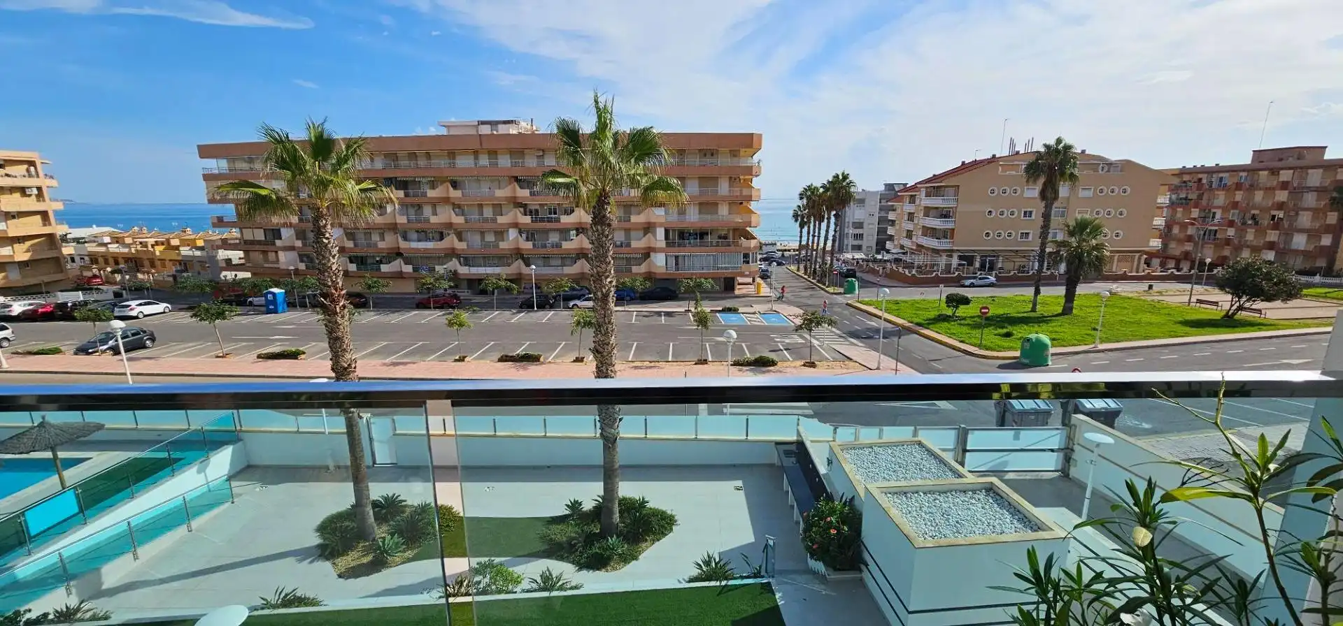 Habitación de Apartamento en venta en Guardamar del Segura con Aire acondicionado, Terraza y Trastero