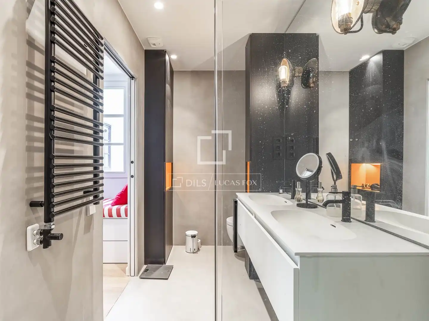 Baño de Piso en venta en Barcelona con Aire acondicionado, Calefacción y Parquet