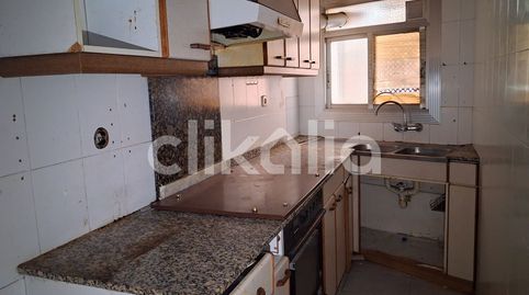 Foto 4 de Piso en venta en Font Pudenta, Montcada i Reixac