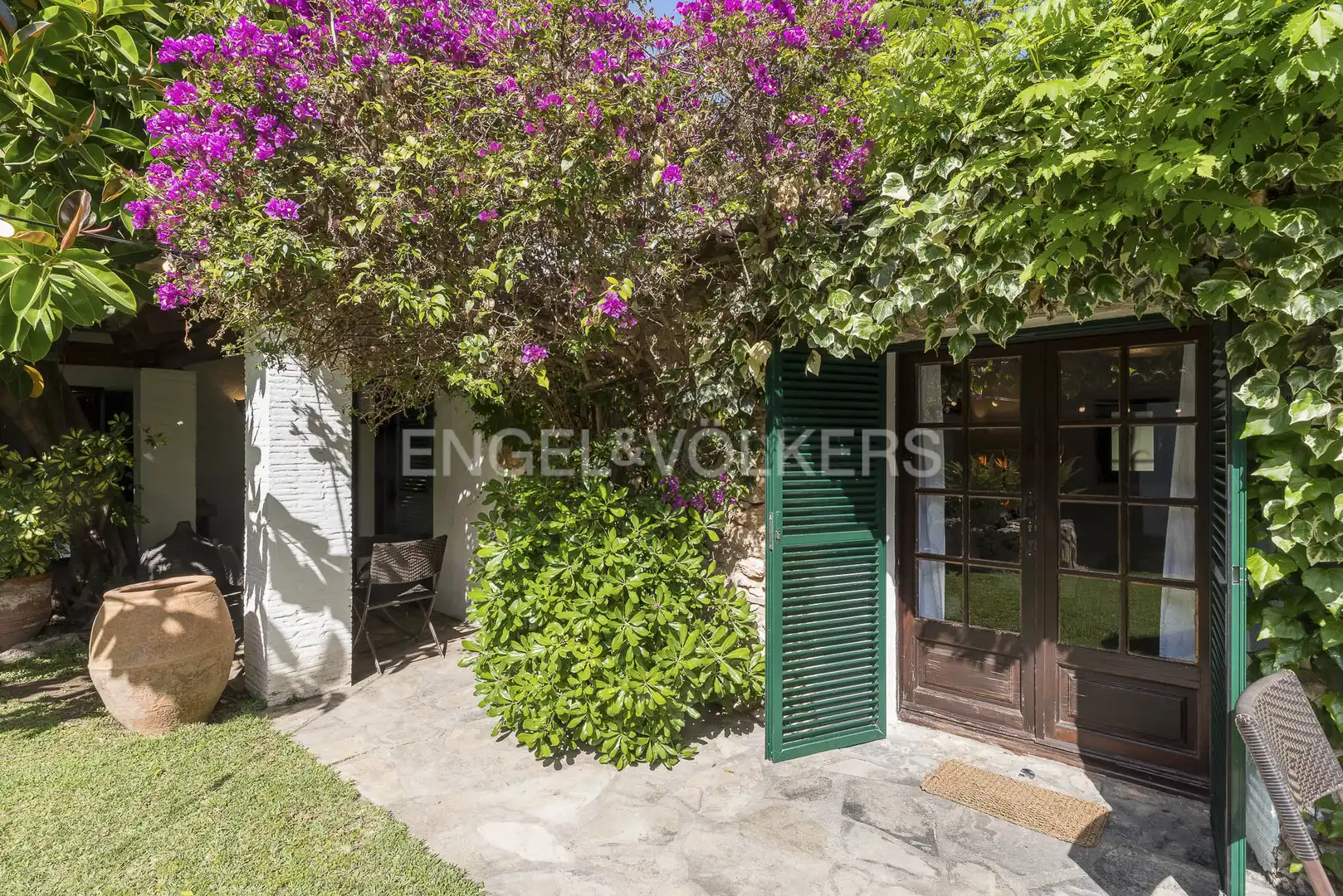 Garden of Buildings for sale in Sant Pere de Ribes