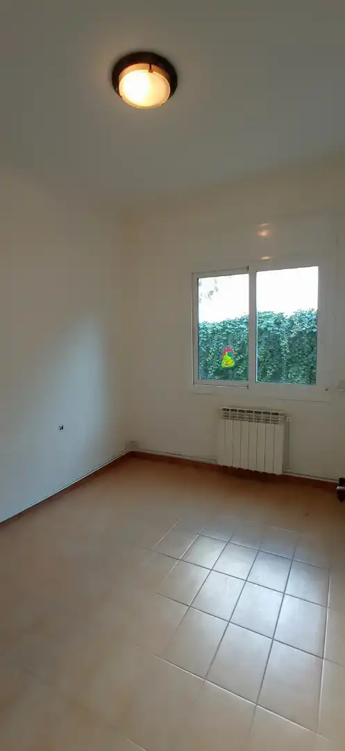 Dormitori de Casa o xalet en venda en Cerdanyola del Vallès amb Calefacció i Terrassa
