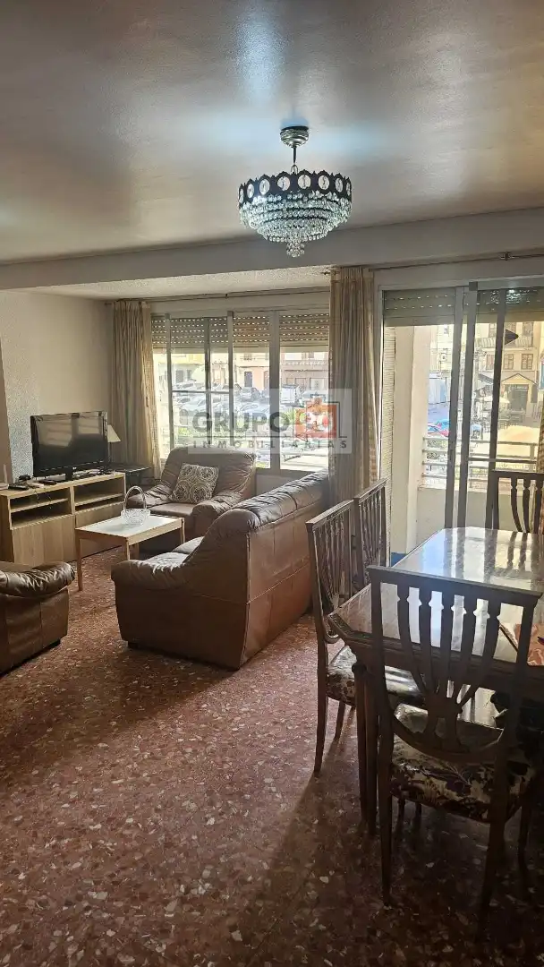 Wohnzimmer von Wohnung zum Verkauf in Gilet