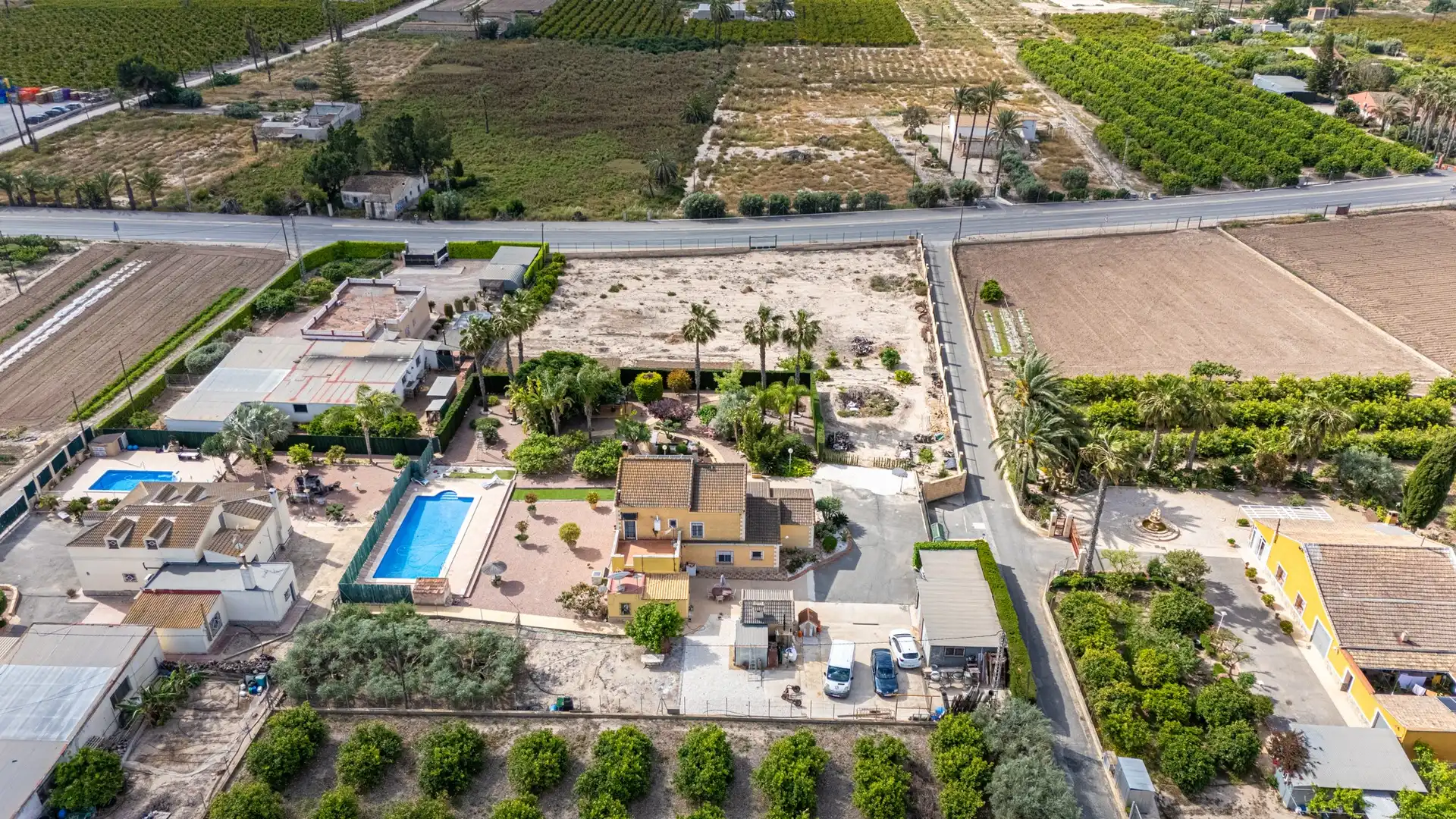 Vista exterior de Casa o chalet en venta en Elche / Elx con Piscina