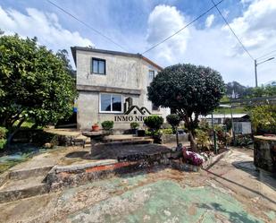 Vista exterior de Casa o xalet en venda en Nigrán amb Jardí privat i Terrassa