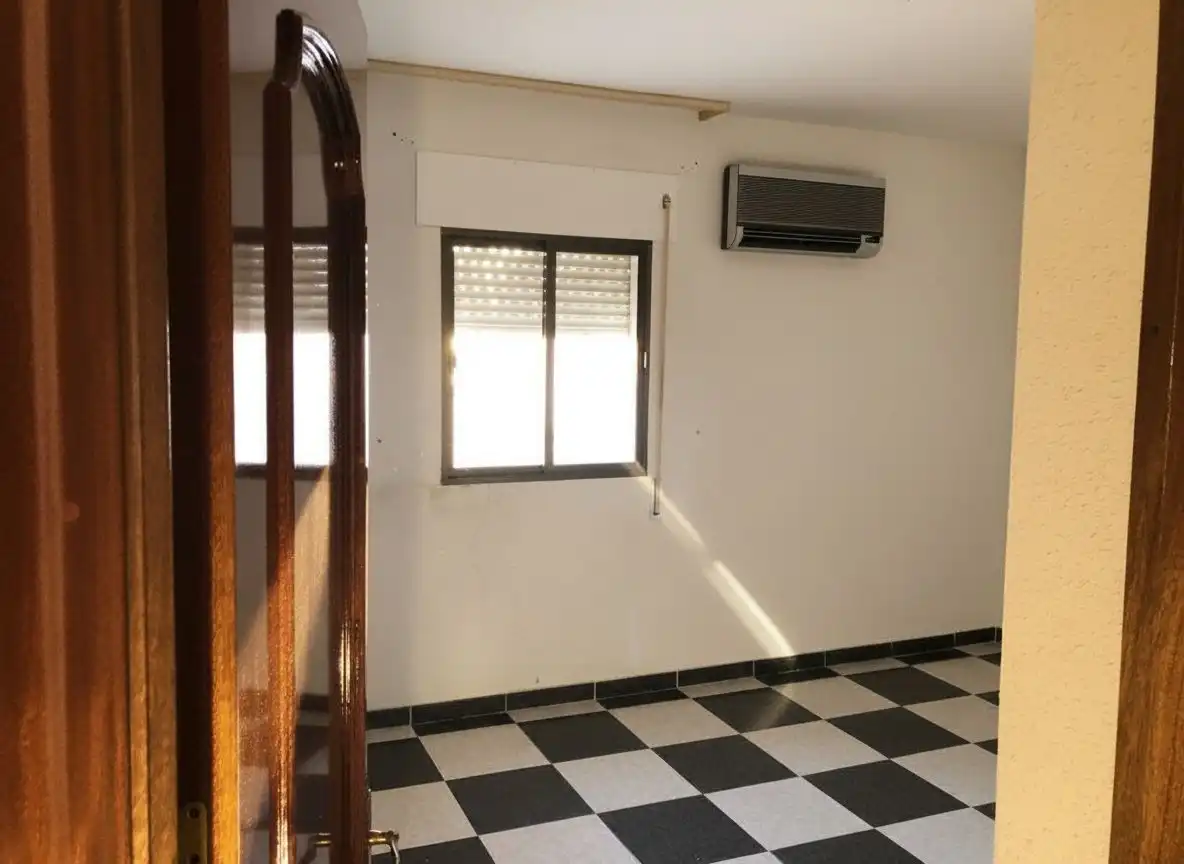 Casa adosada en venta en La Garrovilla 