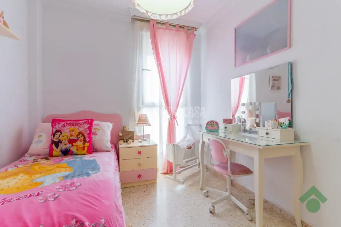 Piso en venta en Puertas del sur - Guadabajaque