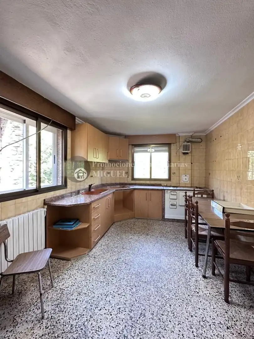 House with garden for sale in Laza, imagen 27