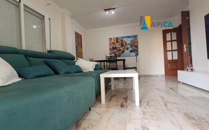Exterior view of Flat for sale in Algeciras  with Air Conditioner