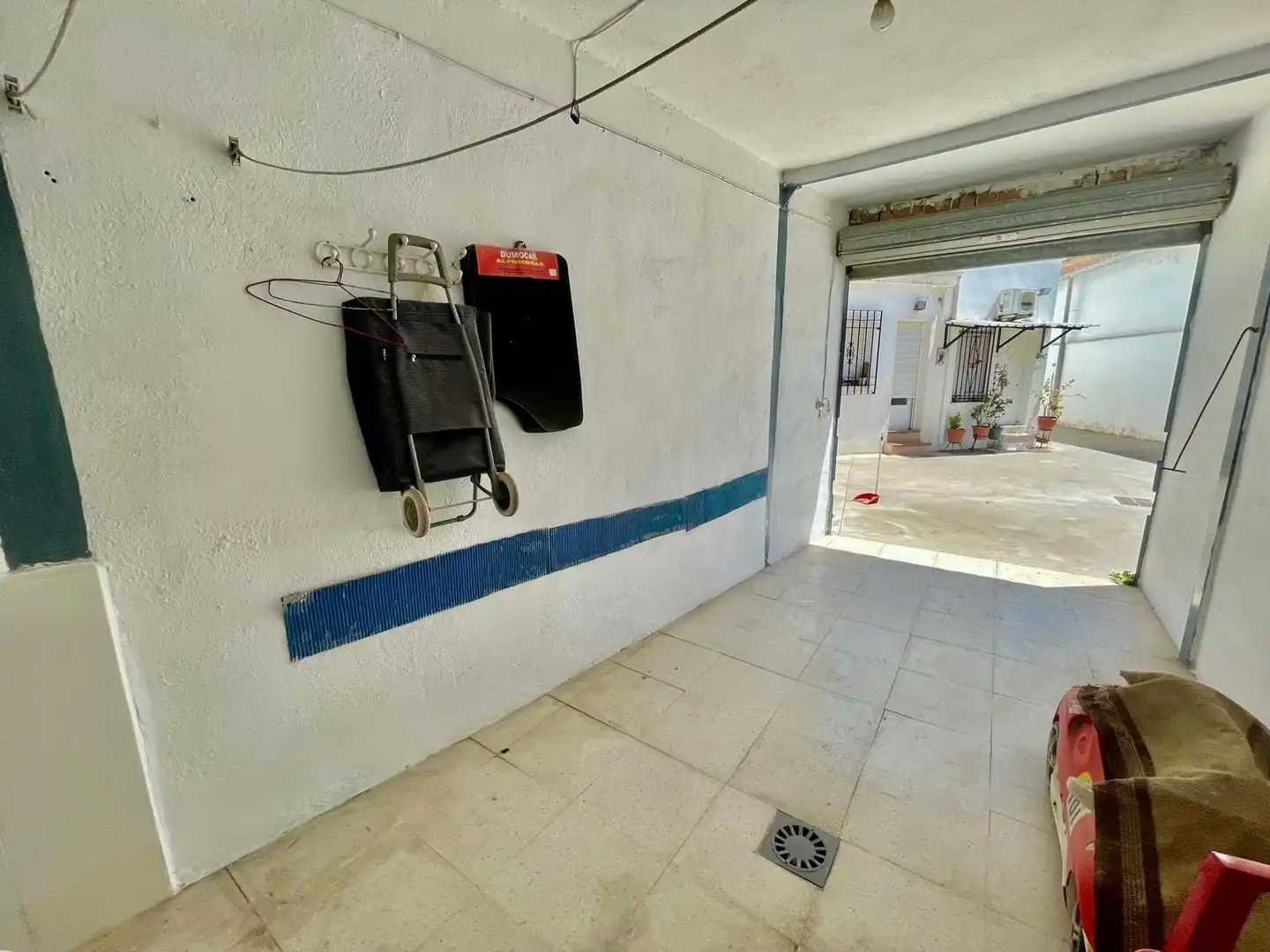 Parking of Detached homes for sale in El Carpio