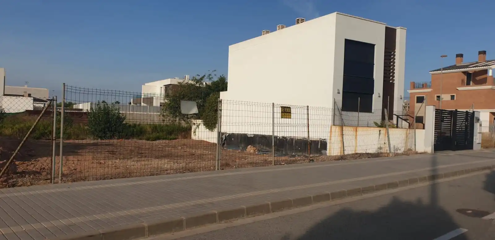 Terreny residencial en venda a Piscinas, imagen 4