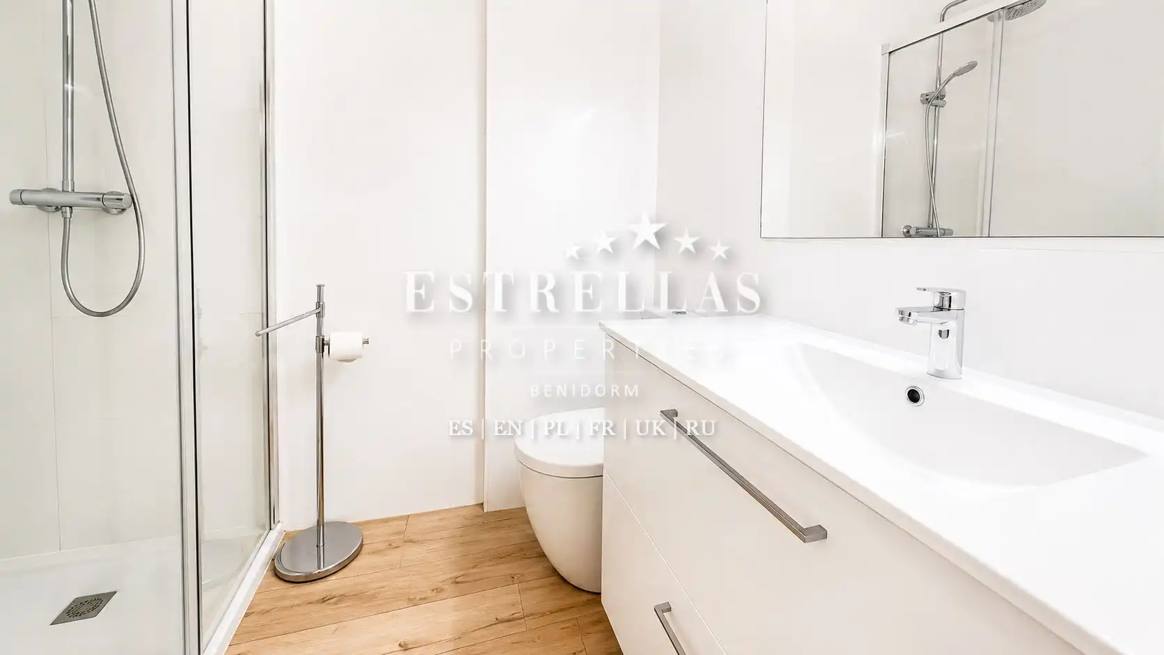 Bathroom of Apartments for sale in Benidorm  with Air Conditioner, Heating and Private garden