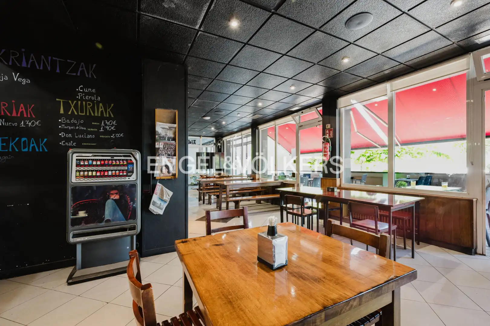 Buildings for sale in Deba